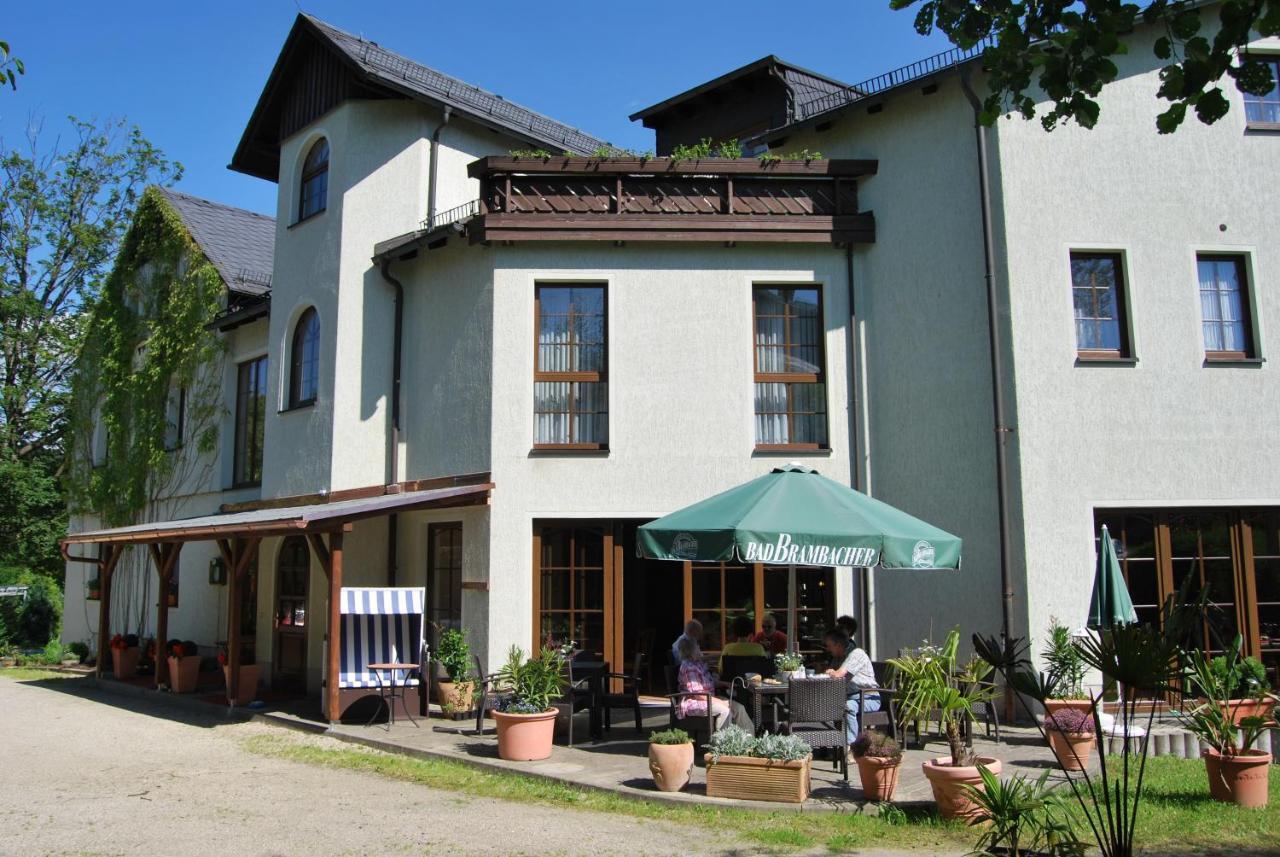 Hotel Obere Muhle บัดเอลสเตอร์ ภายนอก รูปภาพ